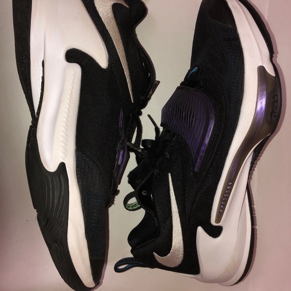 Nike Zoom Freak 3 Project 34 DA0694-001 Black White Basketball Shoes Sneakers 11 - Picture 6 of 11